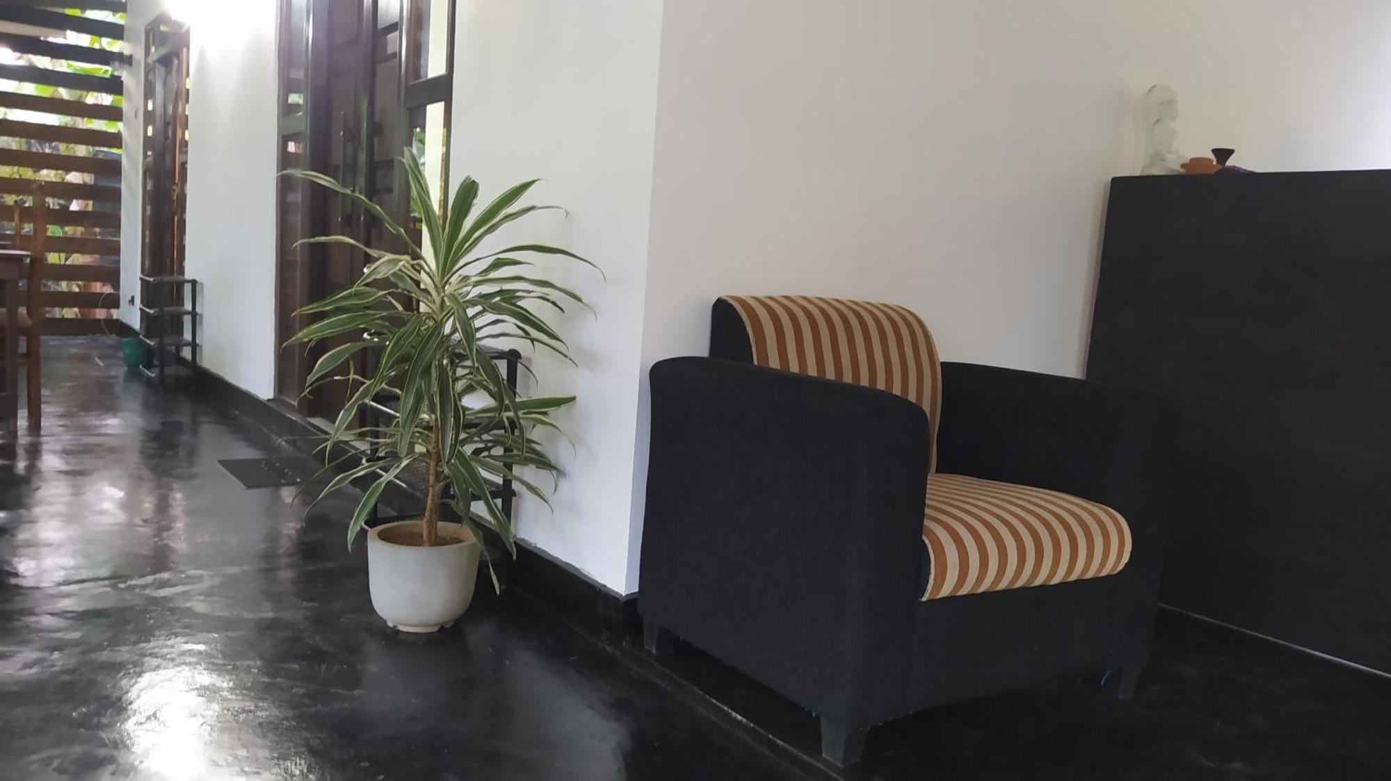 Yashi'S Place 시기리야 외부 사진